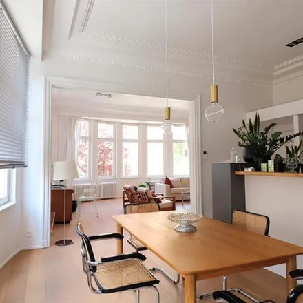 Rent this 1 bed apartment on Pharmacie Darwin – MSM Pharma in Rue Franz Merjay - Franz Merjaystraat 42, 1050 Ixelles - Elsene