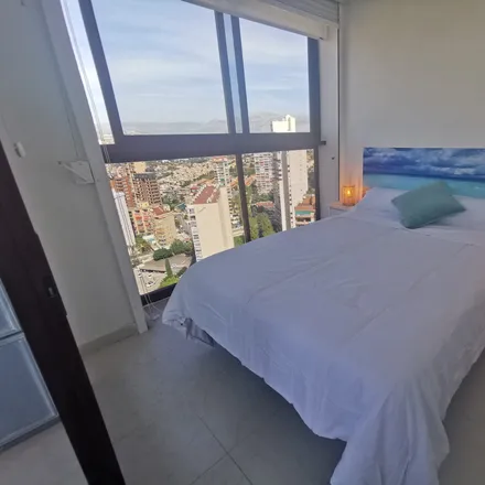 Rent this 3 bed apartment on Edificio Los Gemelos 15 in Avenida de Montecarlo, 03500 Benidorm
