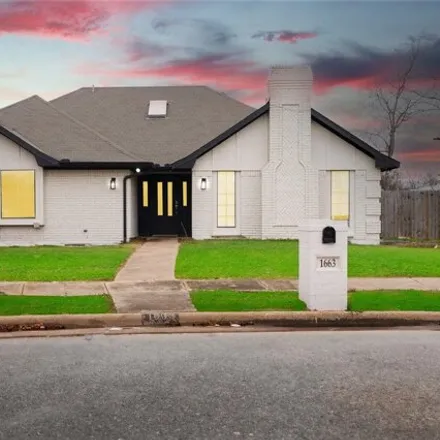 Buy this 3 bed house on 1663 Riverway Bend Circle in Dallas, TX 75217