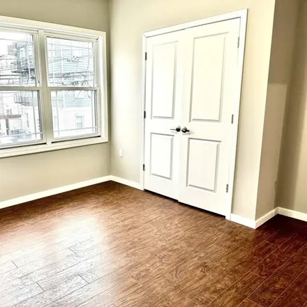 Image 5 - 40 Vroom Street, Bergen Square, Jersey City, NJ 07306, USA - House for rent