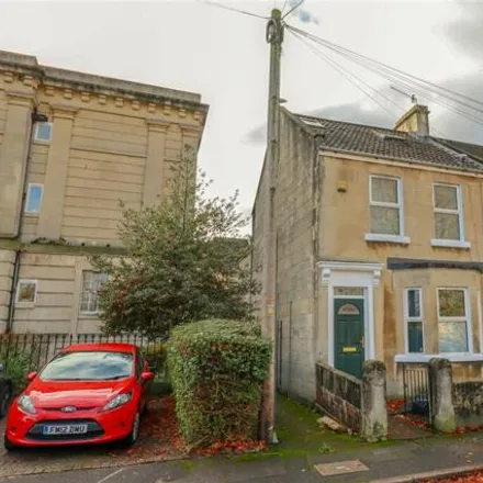 Buy this 6 bed house on 29 Caledonian Road in Bath, BA2 3RD