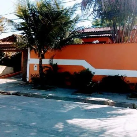 Buy this 4 bed house on Rua Paul Gauguin in Vila Progresso, Niterói - RJ