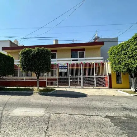 Buy this 5 bed house on Calle Santa Elena 2175 in Carvallo, 44220 Guadalajara