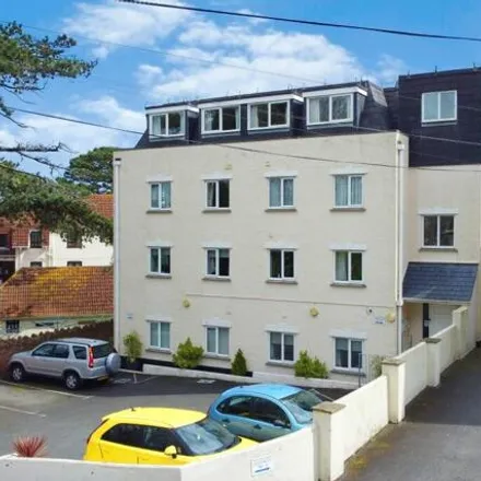 Buy this 2 bed apartment on Cleveland Road in Paignton, TQ4 6EL