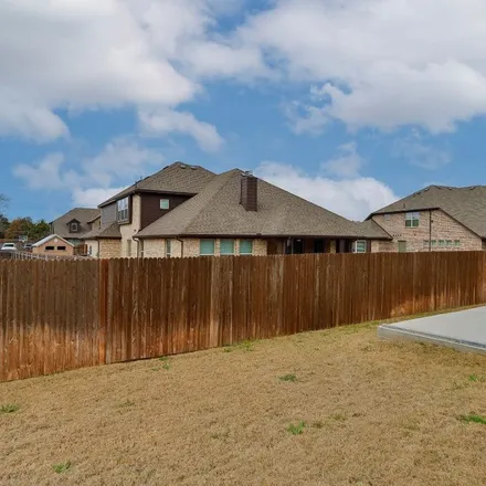 Rent this 3 bed apartment on Turning Leaf Lane in Midlothian, TX 76065