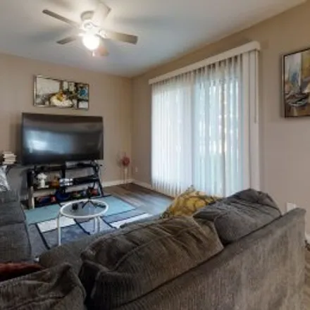 Buy this 3 bed apartment on 1618 Ivanhoe Way