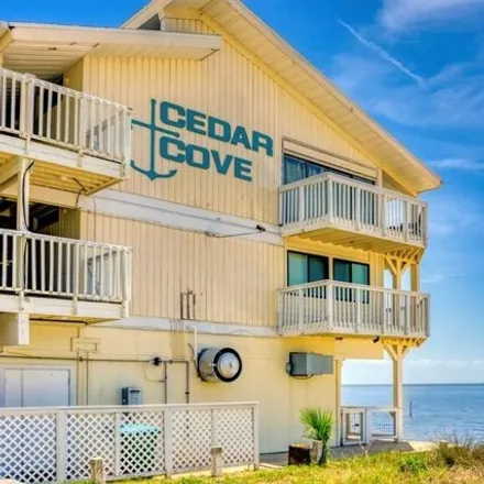 Buy this 1 bed condo on Cedar Cove Hotel in 192 2nd Street, Cedar Key