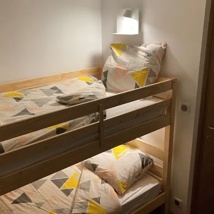 Rent this 2 bed apartment on 73200 Thénésol