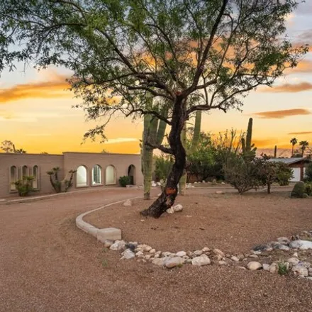 Image 3 - 8331 East Sandstone Drive, Catalina Foothills, AZ 85750, USA - House for sale