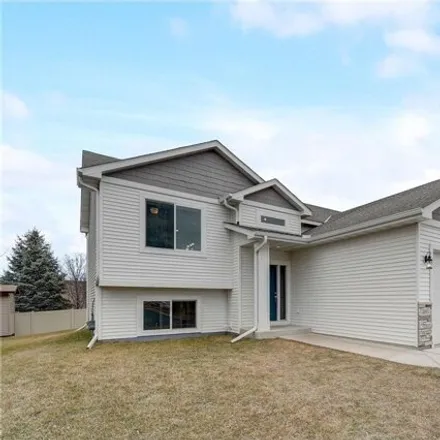 Buy this 5 bed house on 1899 Lusitano Street in Shakopee, MN 55379