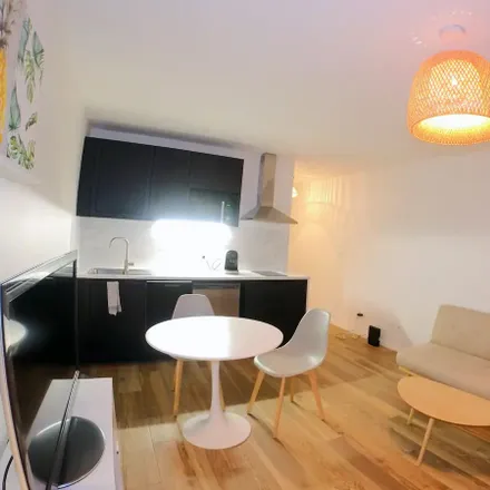 Rent this 1 bed apartment on 6 Avenue de la Porte de Lyon in 69570 Dardilly, France
