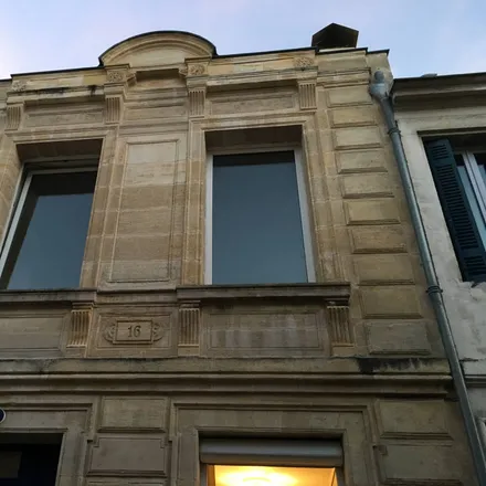 Image 2 - 16 Rue Saint-Fort, 33000 Bordeaux, France - Apartment for rent