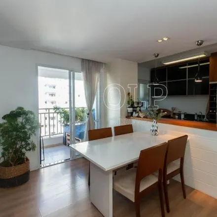 Buy this 2 bed apartment on Rua Clodomiro Amazonas 833 in Vila Olímpia, São Paulo - SP