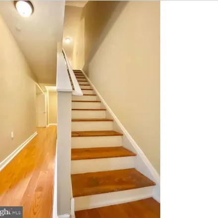 Image 6 - 2045 North Gratz Street, Philadelphia, PA 19121, USA - Townhouse for sale