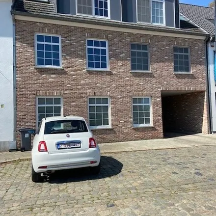 Rent this 2 bed apartment on Markt 7 in 2430 Laakdal, Belgium