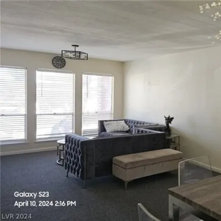 Image 7 - Las Vegas Country Club, LVCC Loop, Winchester, NV 89169, USA - Condo for sale
