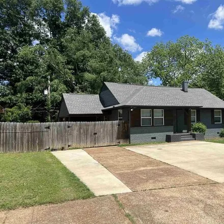 Buy this 3 bed house on 3780 Allandale Lane in Memphis, TN 38111