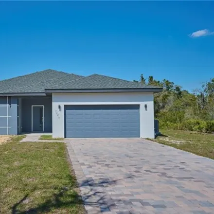 Buy this 4 bed house on 3713 Park Avenue in Indian Lake Estates, Polk County