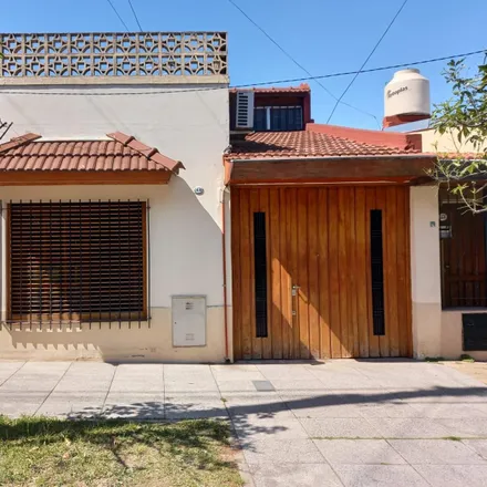 Buy this studio house on Juan Cristóbal Campion 1424 in Partido de La Matanza, 1770 Aldo Bonzi