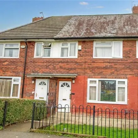 Buy this 3 bed townhouse on Amberton Crescent in Leeds, LS8 3JE