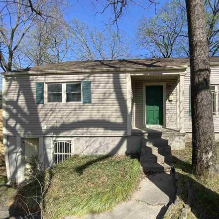 Rent this 2 bed house on 3898 Plateau Street in Little Rock, AR 72205