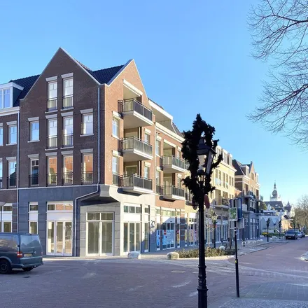 Rent this 3 bed apartment on Marktveldplein in Raadhuisstraat, 5261 EH Vught