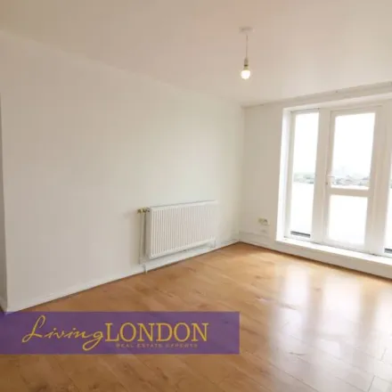 Image 6 - Northumberland Park, London, N17 0TJ, United Kingdom - Apartment for rent