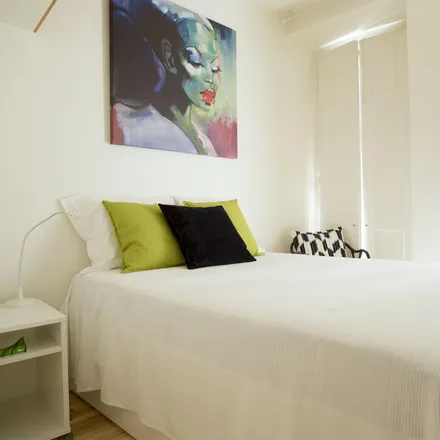 Rent this studio apartment on Tapa Bucho in Rua dos Mouros 19, 1200-385 Lisbon