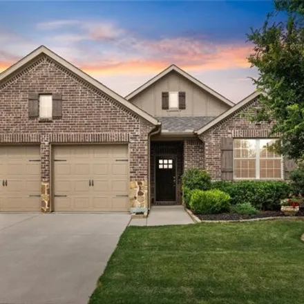 Buy this 3 bed house on 814 Red Fox Drive in Prosper, TX 75078