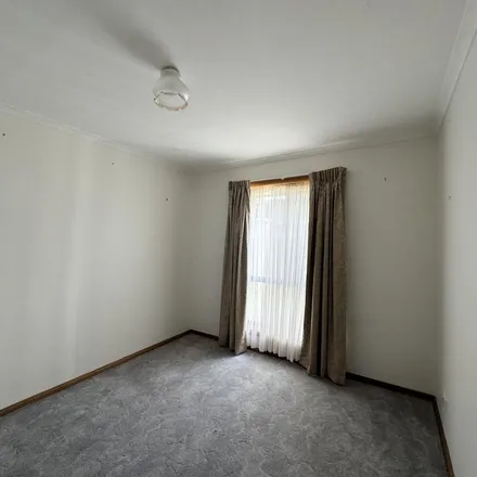 Image 8 - Duke Avenue, Hamilton VIC 3300, Australia - Apartment for rent