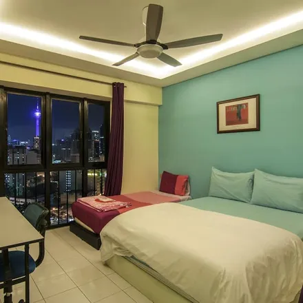 Rent this 4 bed apartment on Kuala Lumpur in Jalan Sultan Hishamuddin, 50000 Kuala Lumpur