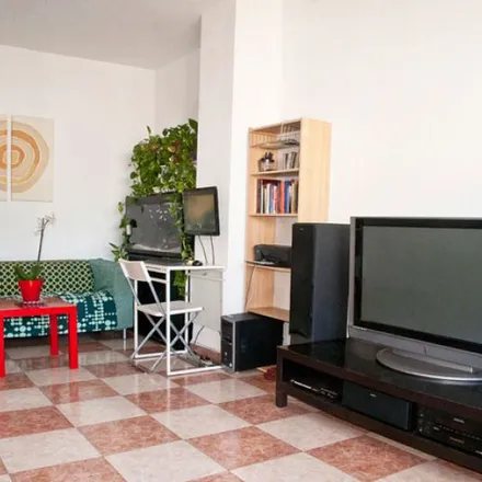 Rent this 1 bed apartment on Hedra in Carrer d'Àngel Guimerà, 46008 Valencia
