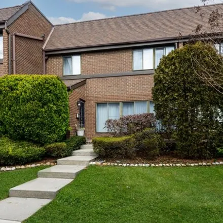 Rent this 2 bed condo on 25 Acorn Ponds Drive in Village of Roslyn Estates, North Hempstead