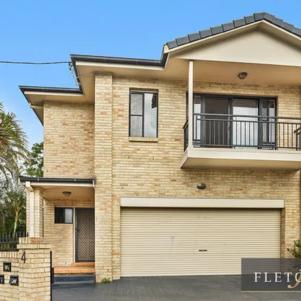 Image 2 - Denison Street, Wollongong NSW 2500, Australia - Townhouse for rent