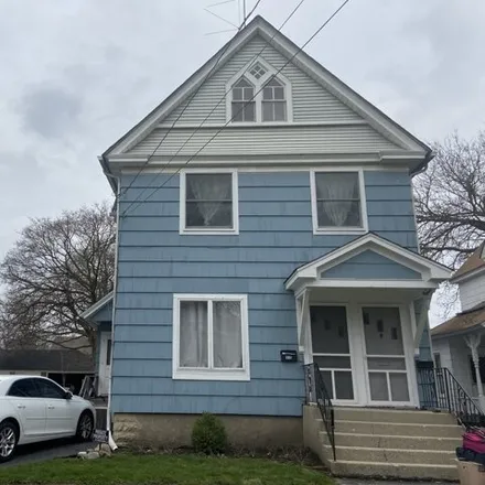 Buy this 4 bed house on 352 North View Street in Aurora, IL 60506