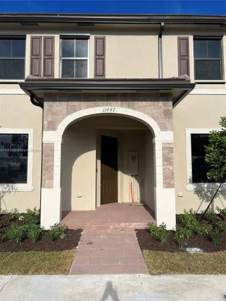 Image 2 - 3477 West 89th Terrace, Hialeah, FL 33018, USA - Townhouse for rent