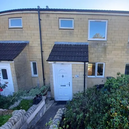 Rent this 3 bed house on Valley View Close in Bath, BA1 6TP