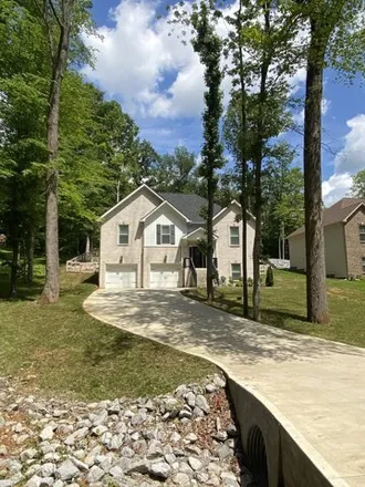 Rent this 4 bed house on 445 Jen Hollow Road in Lakeside Estates, Clarksville