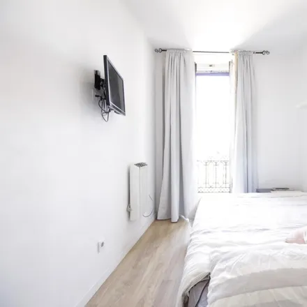 Image 3 - Calle Mayor, 40, 28013 Madrid, Spain - Room for rent