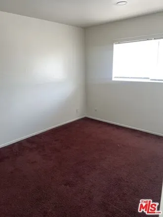 Image 3 - 1451 W 105th St Apt 1, Los Angeles, California, 90047 - Apartment for rent
