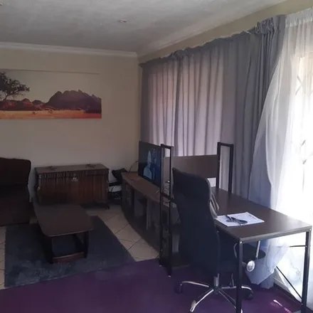 Rent this 1 bed townhouse on 274 in Tshwane Ward 85, Gauteng