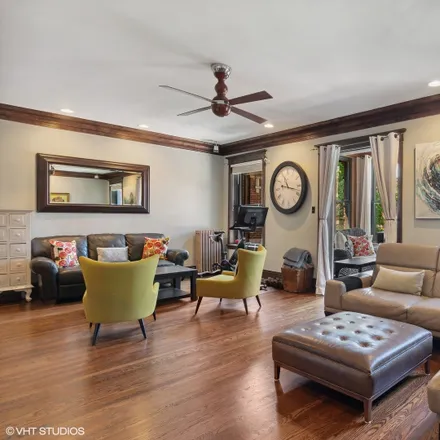Image 5 - 5112-5114 South Greenwood Avenue, Chicago, IL 60615, USA - House for rent