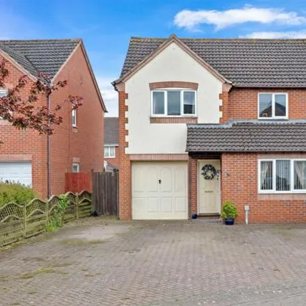 Buy this 4 bed house on Lundy Row in Worcester, WR5 3UD