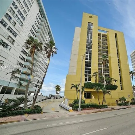 Rent this 1 bed condo on 5880 Collins Avenue in Miami Beach, FL 33140