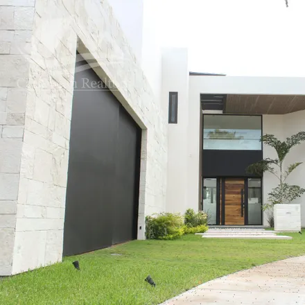 Buy this 2studio house on Fernando Montes de Oca in 77517 Cancún, ROO