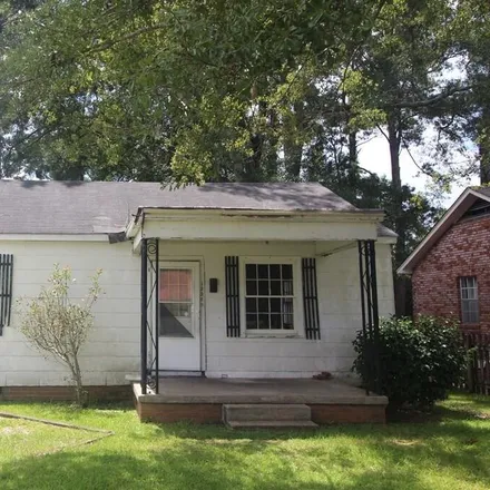 Image 1 - 1626 Lincoln Street, Laurel, MS 39440, USA - House for sale