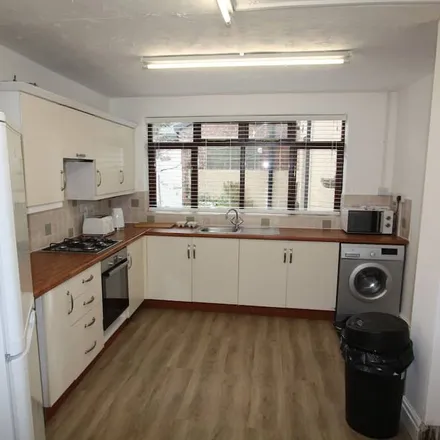 Rent this 2 bed house on Lymm in WA13 0QG, United Kingdom