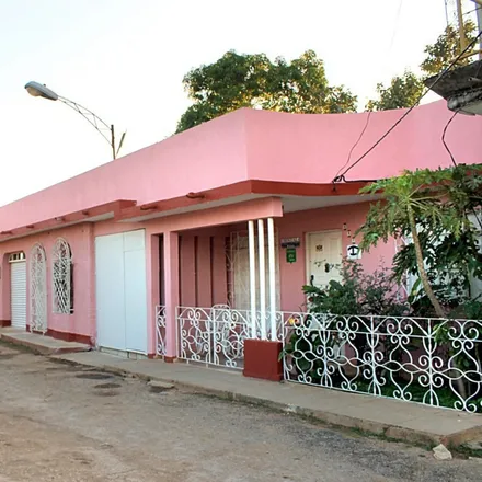 Rent this 3 bed house on Trinidad in Purísima, CU