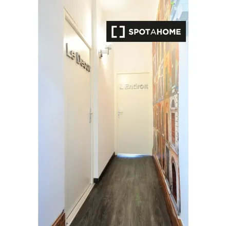 Image 3 - 90 Rue Montesquieu, 69007 Lyon, France - Apartment for rent