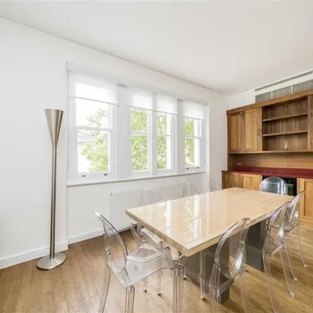 Rent this 3 bed apartment on Lisare House in 200 Old Brompton Road, London